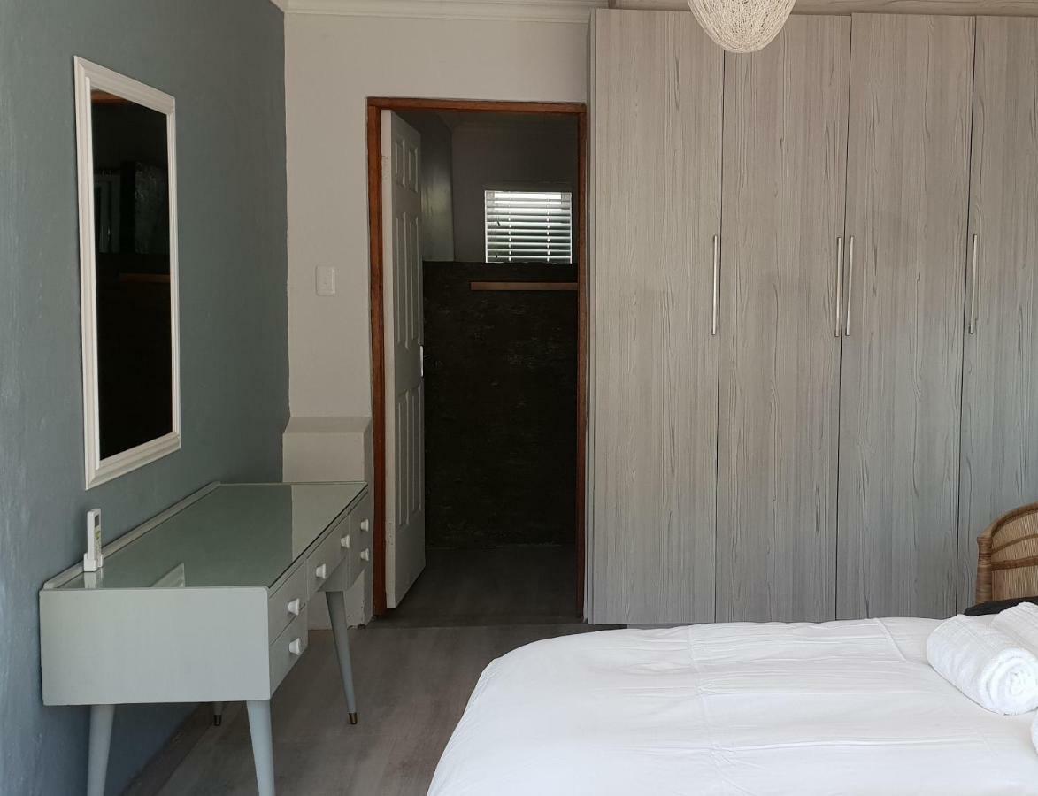 Emmaus Apartment Bloemfontein Kültér fotó