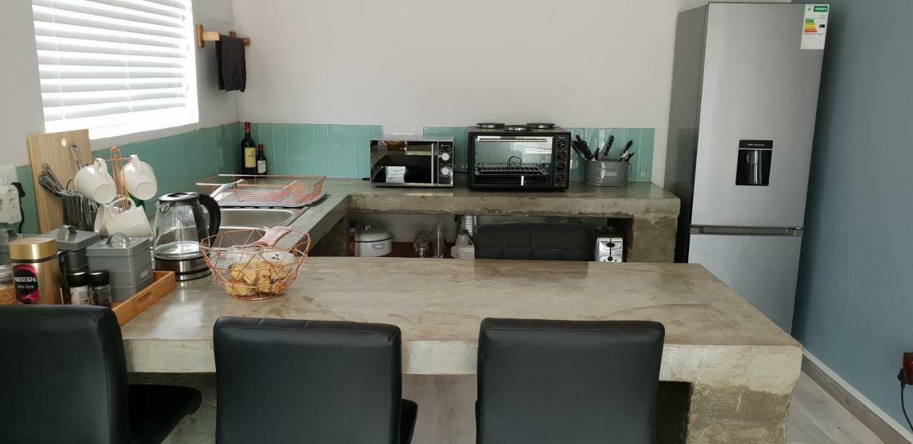 Emmaus Apartment Bloemfontein Kültér fotó